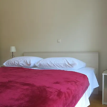 Sunrise Apartment *